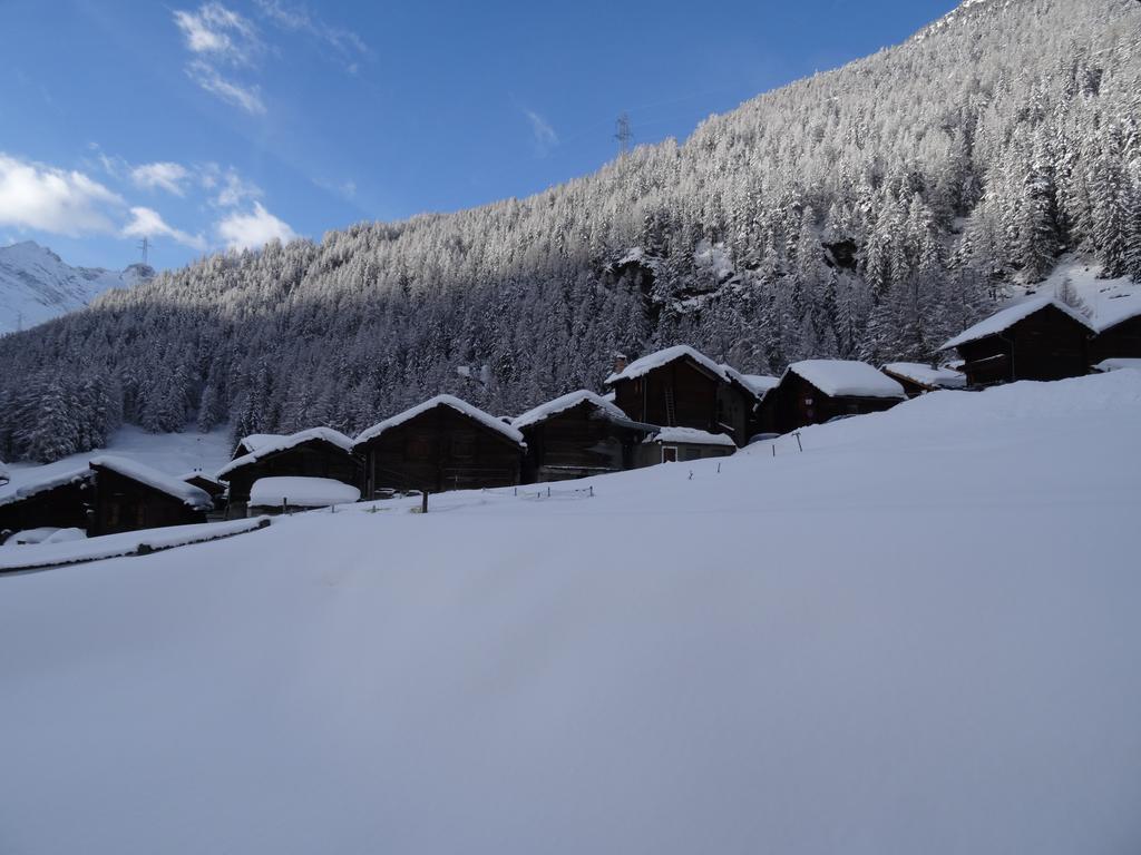 Apartments Carmena Saas-Grund Eksteriør billede